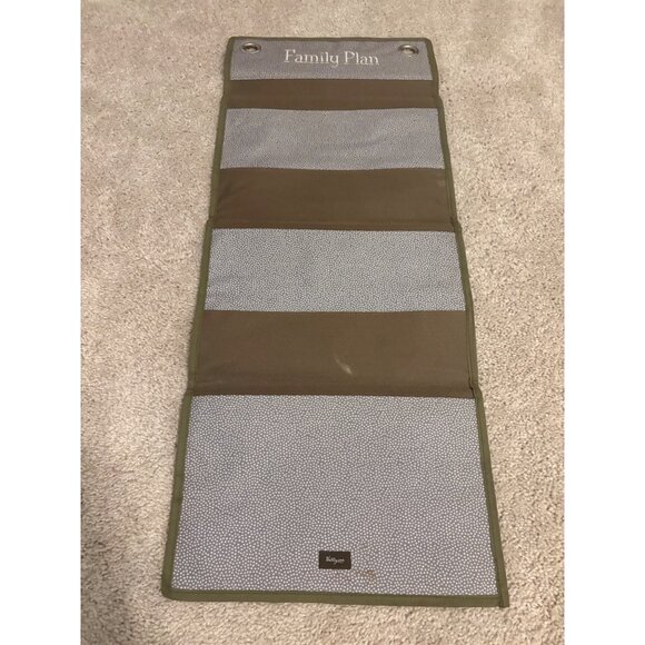 Thirty One 31Family Plan‎ Hanging Organizer With 5 Pockets Gray Pin Dot Design - Picture 1 of 9